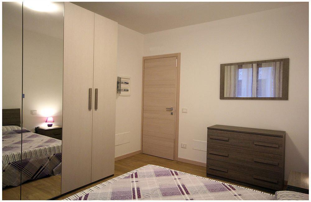Residence Boschetti Manerba del Garda Ngoại thất bức ảnh