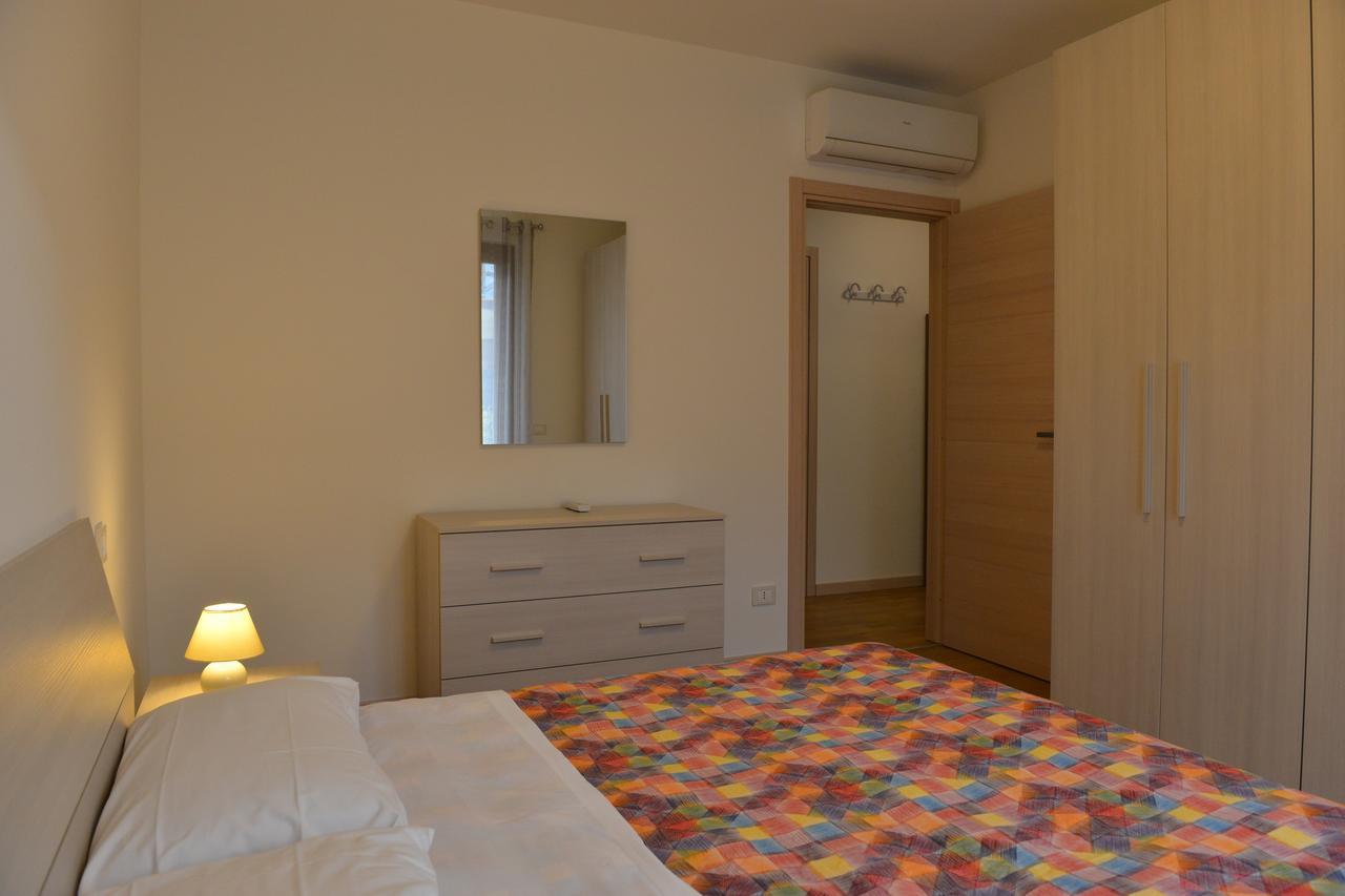 Residence Boschetti Manerba del Garda Ngoại thất bức ảnh